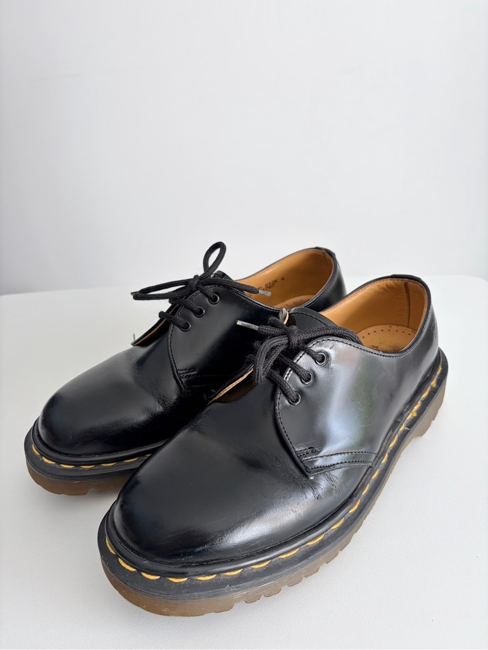 Vintage 1990s Dr. Martens 1461 Made in England Oxfords - Grunge Punk - Size 8